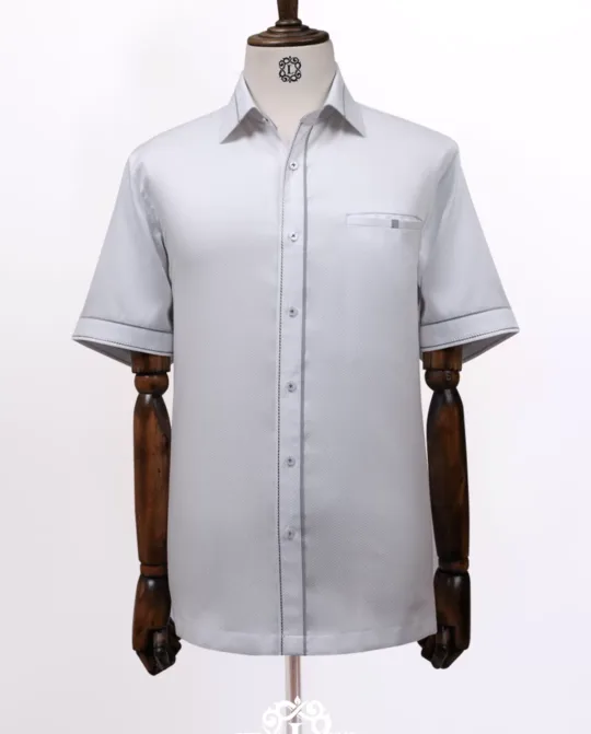 Laxmi Minimalist - Lunar Plain
